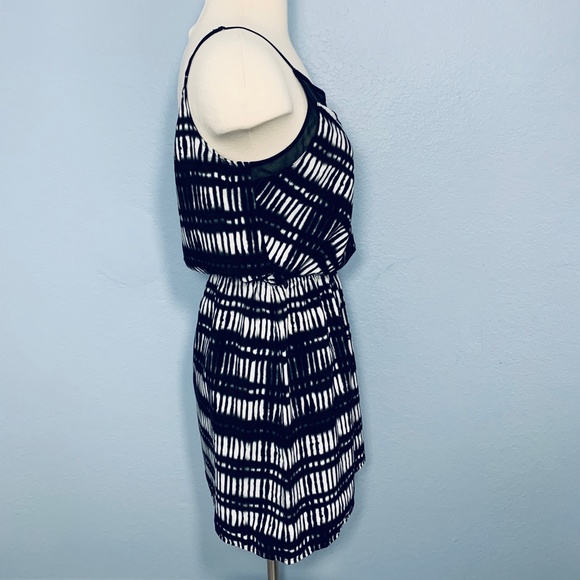 SOLD EUC Express Striped Mini Dress S - Picture 3 of 8